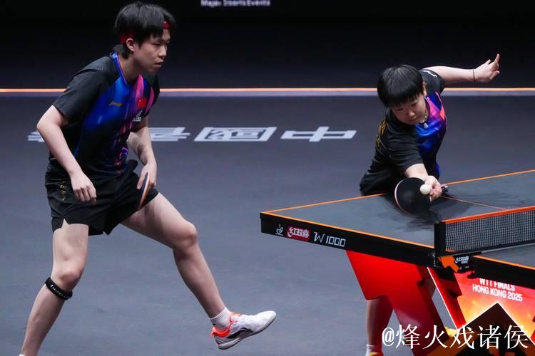 世乒联总决赛混双小组赛:中国VS中国香港 集锦 世乒联总决赛混双小组赛:中国VS中国香港 集锦